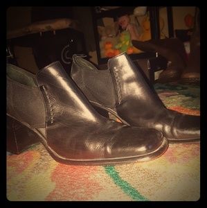 Via spiga leather booties